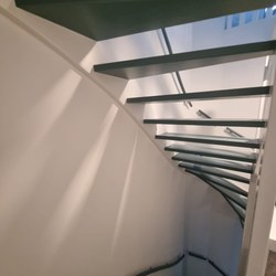 Trap renovatie - Trap verven in Zeewolde 09.jpeg